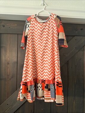 Girls' Orange Chevron Ruffle-Hem Casual Dress